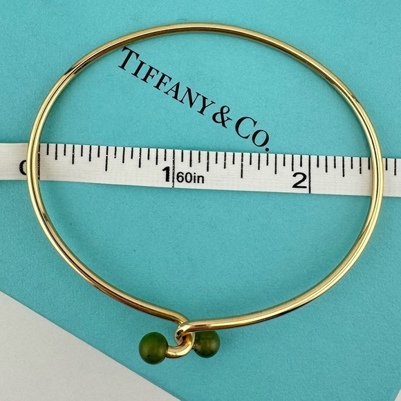 Vtg Tiffany & Co. Jade Bead Wire Bangle Bracelet in 14k Yellow Gold - Picture 10 of 10